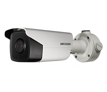 DS-2CD4A24FWD-IZS 2МП IP видеокамера Hikvision с технологией LightFighter